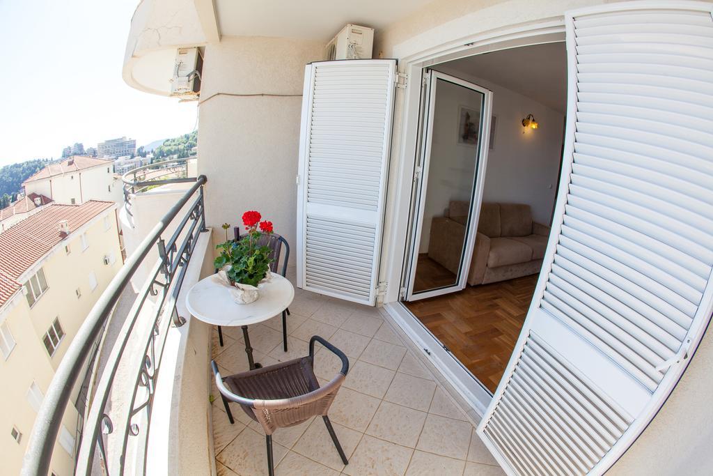Apartments Charme Bečići Exteriér fotografie
