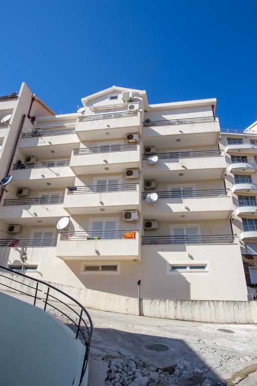 Apartments Charme Bečići Exteriér fotografie